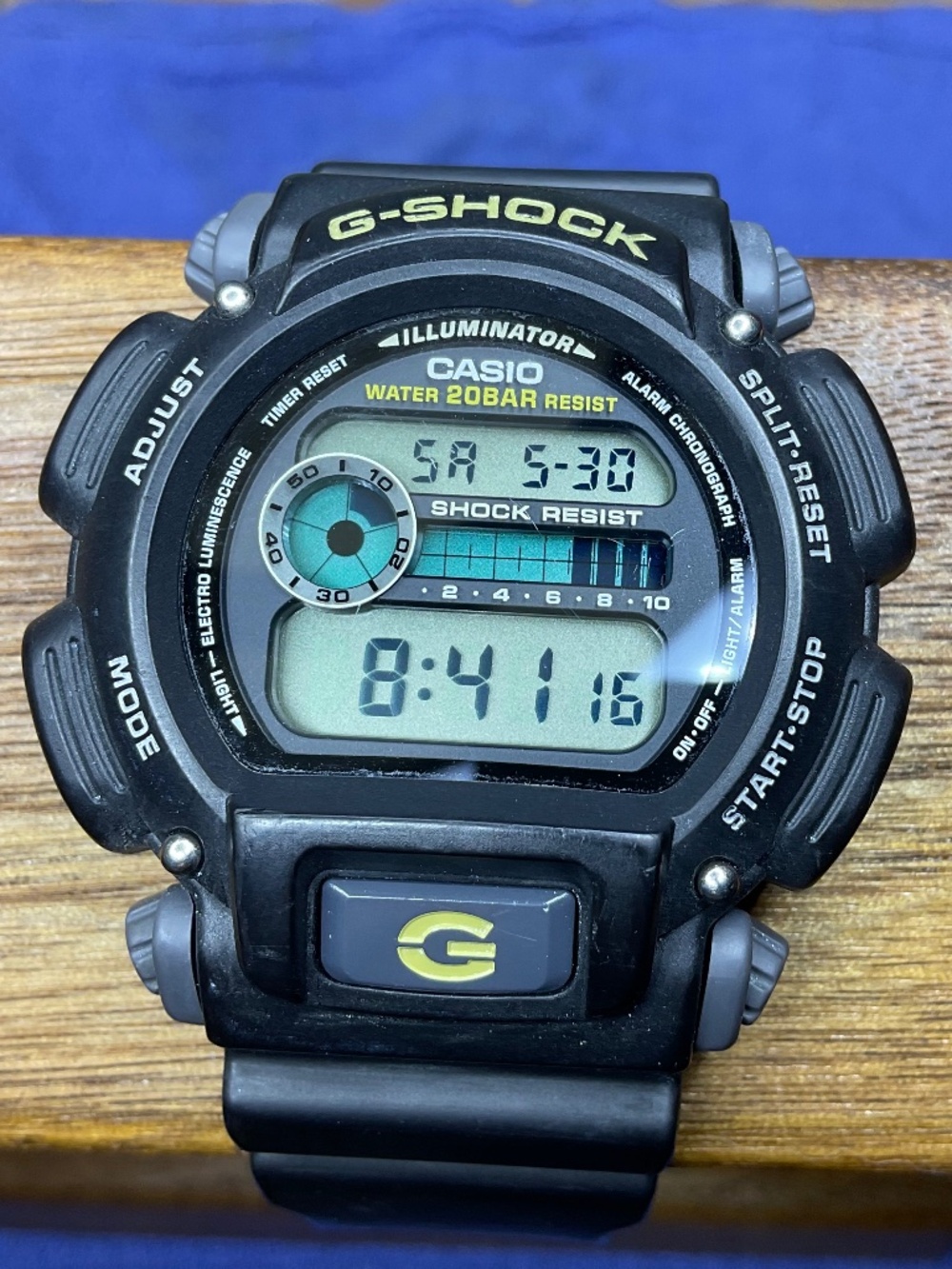 Casio G-Shock DW9052-1B Watch in good condition